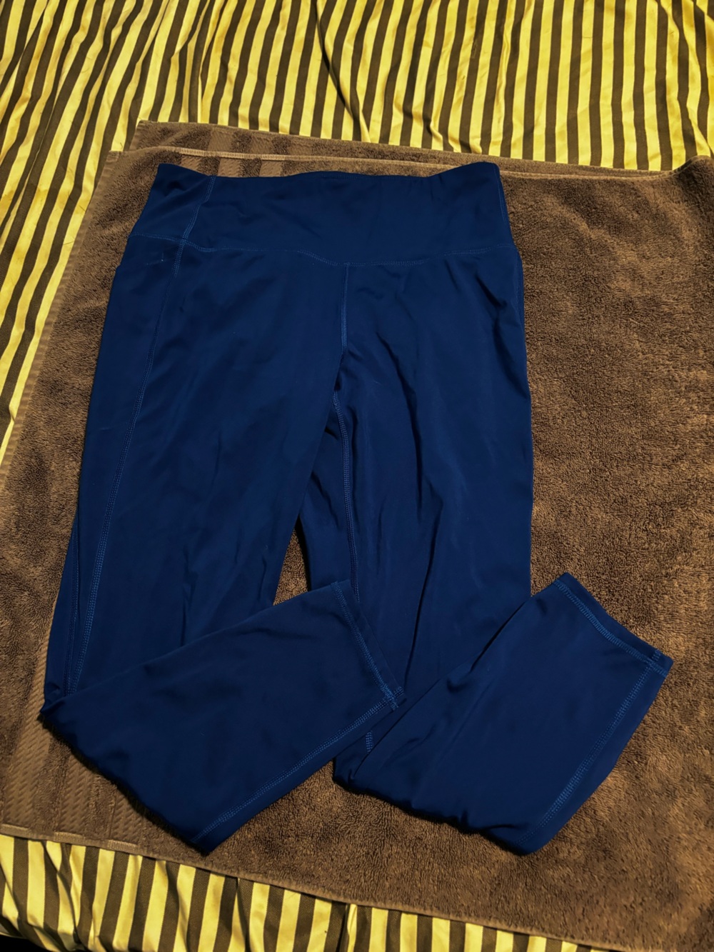 Womens size L DSG Navy Blue Athletic Leggings